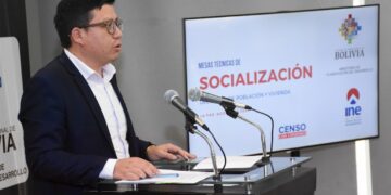 El ministro de Planificación del Desarrollo, Sergio Cusicanqui, en conferencia de prensa