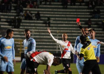 El árbitro Flores informa de actitud violenta en la expulsión de Sávio