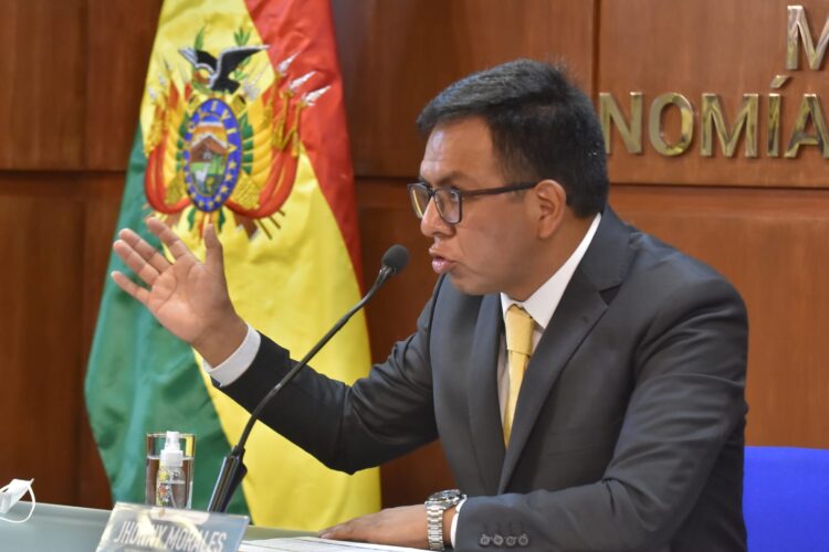 Gobierno amplía un año más IVA y arancel 0 para bienes de capital