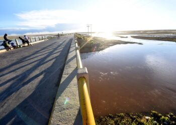 Gobierno identifica un muelle en Desaguadero por donde entra contrabando