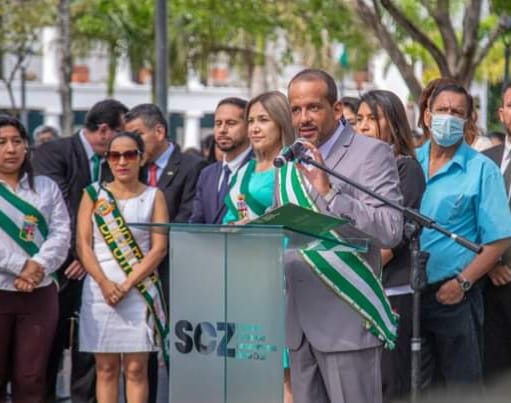 El gobernador Camacho insiste en el federalismo y plantea ‘eliminar el centralismo asfixiante’