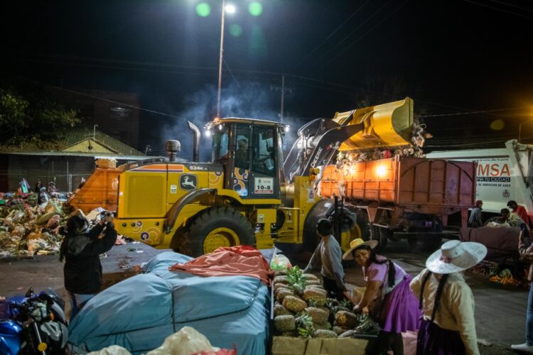 Levantado el bloqueo en K’ara K’ara, EMSA recoge 3.000 toneladas de basura