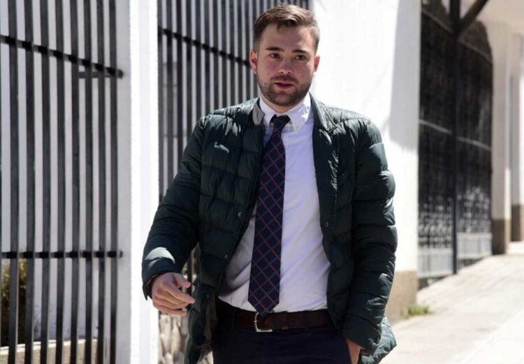 Andrés Costa negocia con Baldivieso, pero sino, seguirá el proceso
