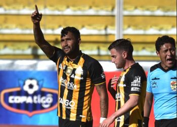 Adrián Jusino es baja por tres semanas en The Strongest