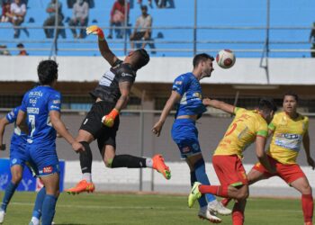 A Bolívar se le vuelve a escapar el triunfo en el tramo final, ahora con Palmaflor