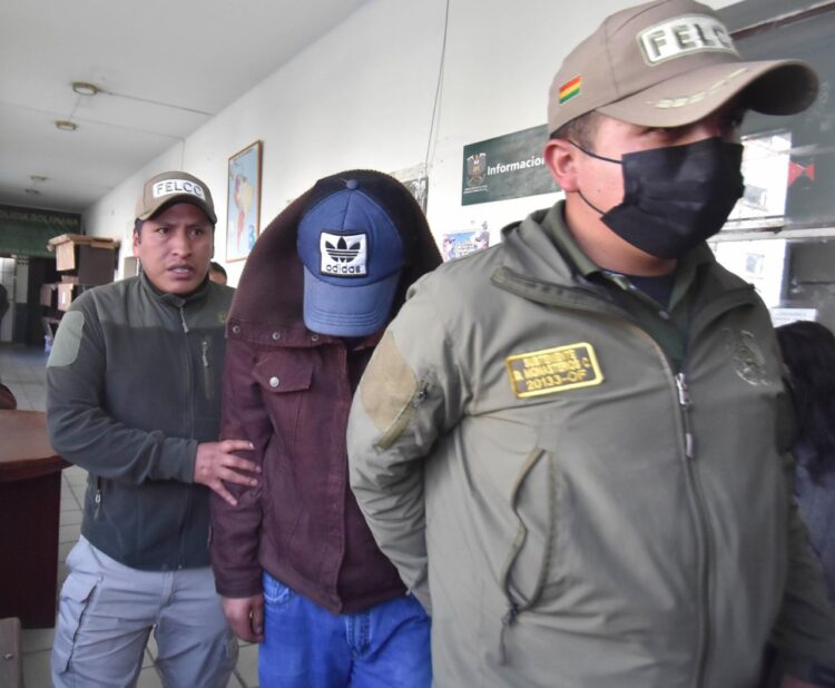 Juez envía a la cárcel a acusado de asesinar a universitario tras la preentrada