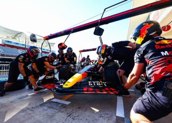 FIA propone un acuerdo a Red Bull por incumplimiento del límite presupuestario
