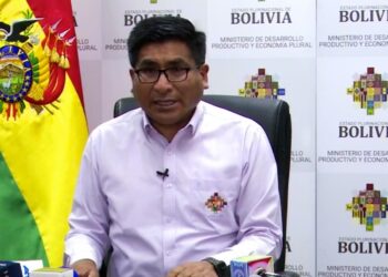 Ministro denuncia que grandes empresarios acopian insumos y advirtió con aplicar la ley
