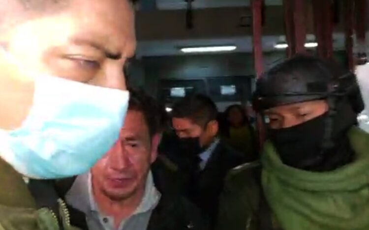 Juez otorga libertad pura y simple a maestros que tomaron el Ministerio de Trabajo