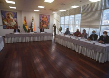 Municipios confirman su participación en el diálogo del viernes por el Censo y Arce lo destaca