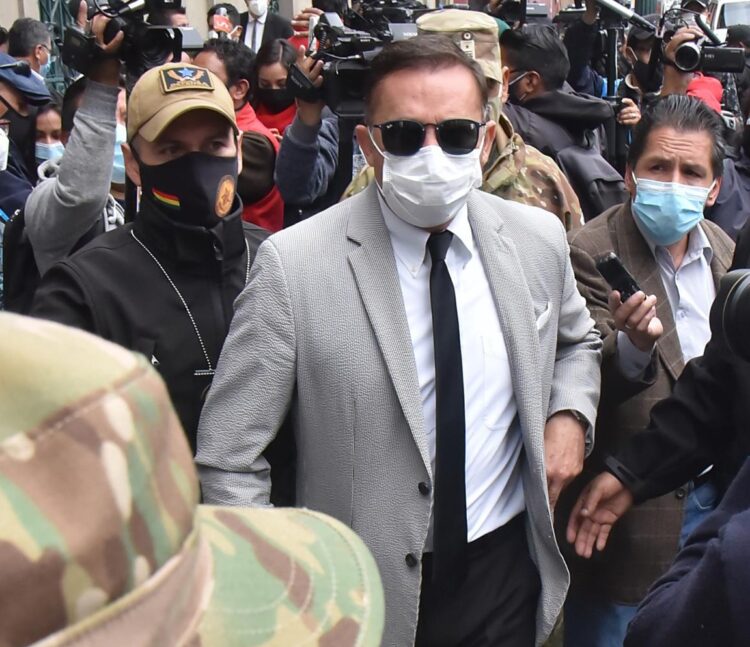 Por asilo a López en Brasil, el senador Rodríguez fustiga la ‘injerencia’ de Bolsonaro