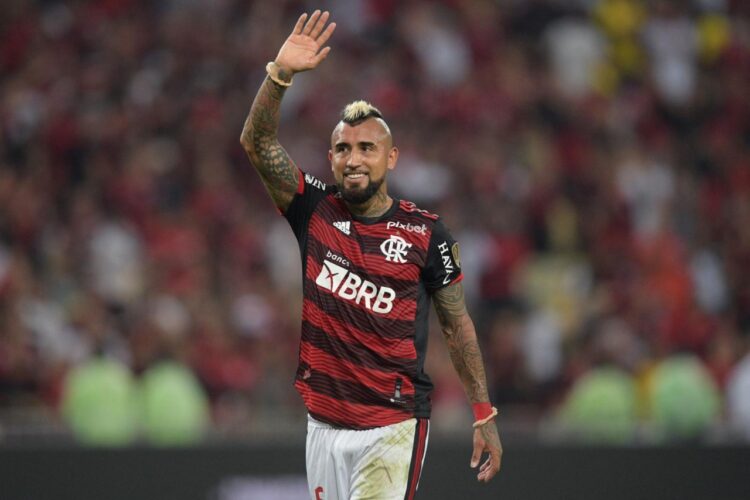 Arturo Vidal retoma entrenamientos con Flamengo previo a final de Libertadores