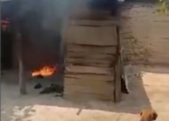 Denuncian que queman casas de ayoreos en la provincia Ñuflo de Chávez