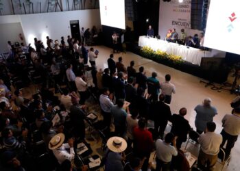 Prada afirma que Camacho ‘no tiene ningún compromiso con la democracia’