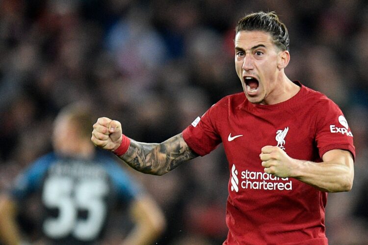 Liverpool inflige la primera derrota a un Nápoles que finaliza primero de grupo