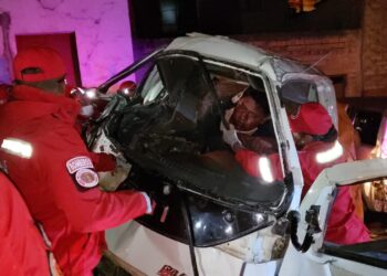 Múltiple colisión en la Alcoreza deja un muerto y cuatro heridos