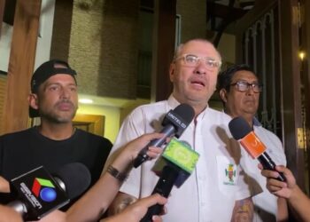 Camacho y Calvo se radicalizan y anuncian manifestaciones diarias desde este lunes