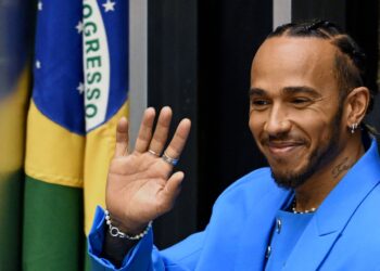 Lewis Hamilton recibe ciudadanía honorífica de Brasil