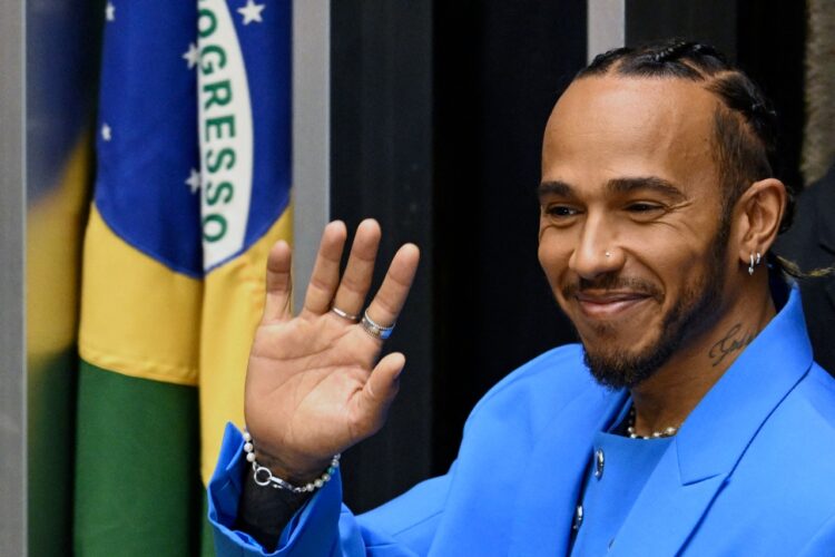 Lewis Hamilton recibe ciudadanía honorífica de Brasil