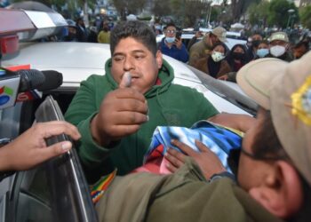 Defensa de dirigente de Adepcoca enviado a Chonchocoro pide su restitución a San Pedro