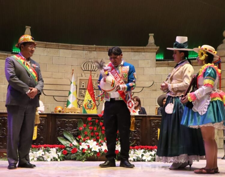 Arce anuncia millonarias inversiones para impulsar el desarrollo productivo de Potosí