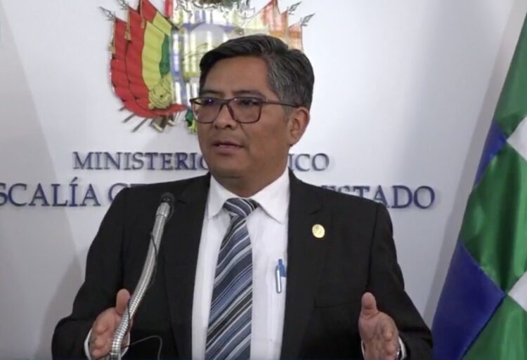 La Fiscalía General exhorta a las autoridades a ‘poner orden’ en la crisis en Santa Cruz