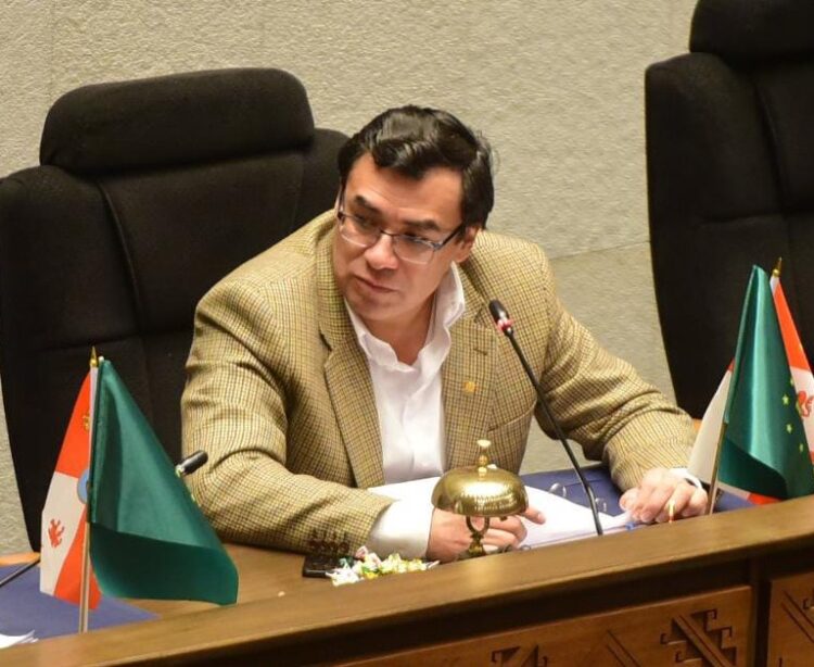 Mercado: ‘Depongamos las medidas de presión, el Censo está garantizado’