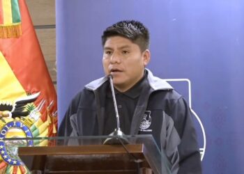 Senador Loza asegura que cruceños son rehenes de intereses políticos y partidarios