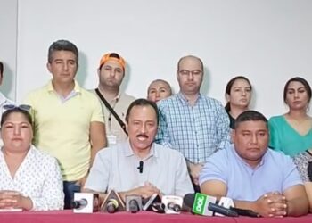 El rector cruceño Cuéllar llega a La Paz para ‘luchar por una ley lo antes posible’