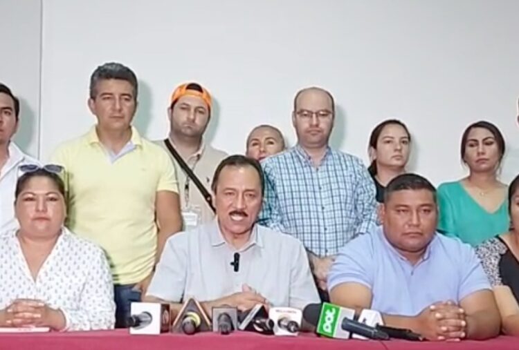 El rector cruceño Cuéllar llega a La Paz para ‘luchar por una ley lo antes posible’
