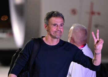 Luis Enrique debuta como ‘streamer’: Un meme es un signo de admiración