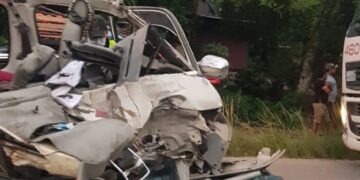 Al menos seis personas fallecen en un accidente de tránsito