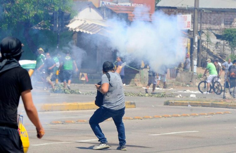 Richter asegura que Camacho es ‘dueño del monopolio’ de la violencia en Santa Cruz