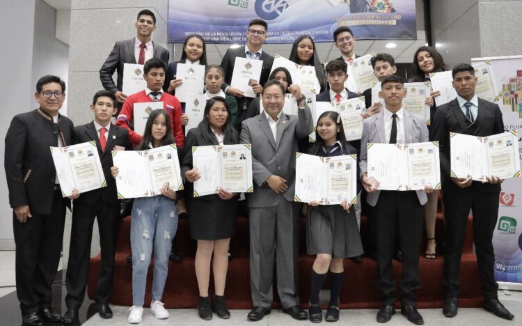 Bachilleres