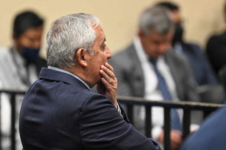 Otto Pérez condenado a 16 años de cárcel por corrupción.
