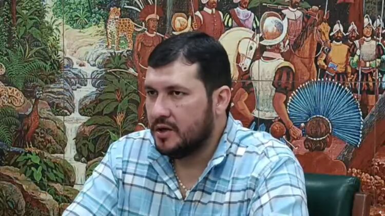 Stello Cochamanidis asegura que el Ministerio Público está al servicio del MAS
