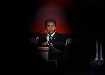 Perú encadena su séptimo presidente en menos de siete años.