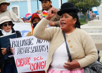 Decepción y temor en la periferia de Lima tras el autogolpe fallido.