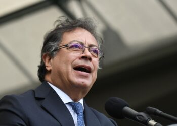 Petro pretende recaudar 4.000 millones de euros más al año.