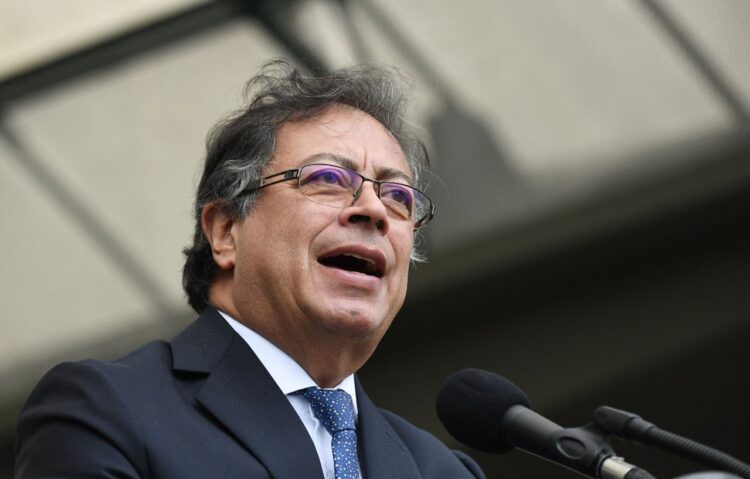 Petro pretende recaudar 4.000 millones de euros más al año.