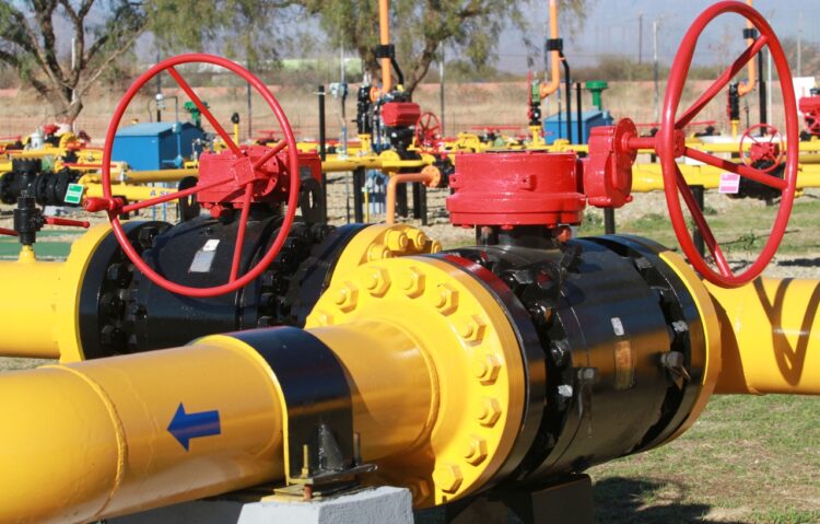 YPFB factura más de $us 3.027 millones, por venta de gas a Brasil y Argentina