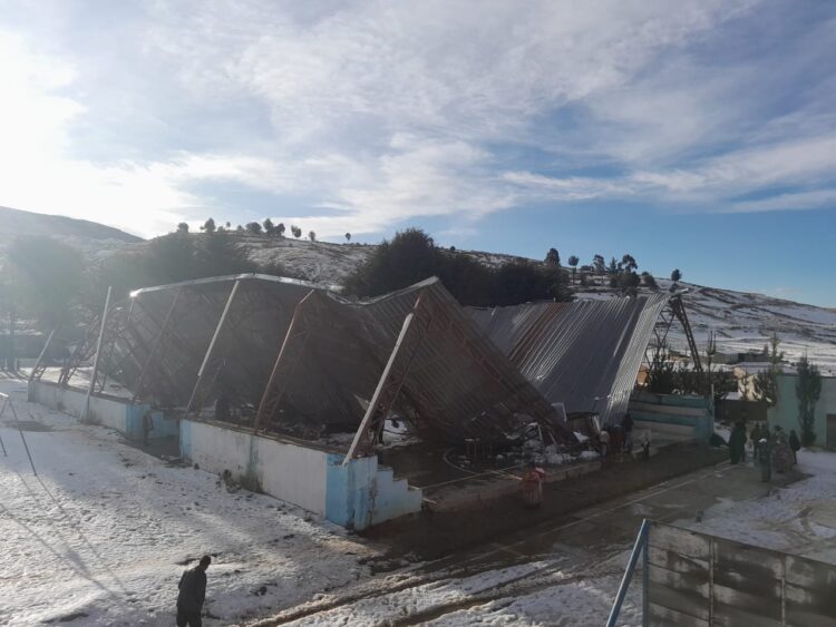 Sube a 7 la cifra de fallecidos tras caída de tinglado en Achacachi