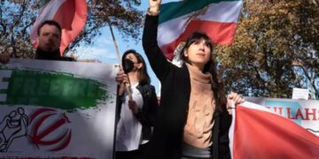 Amnistía denuncia una nueva condena a muerte a un manifestante iraní.