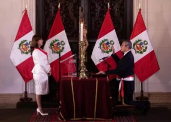 Angulo defiende la experiencia técnica del Ejecutivo de Dina Boluarte.