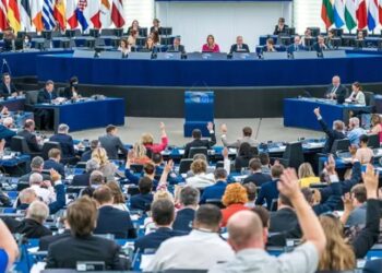 Policía investigaba meses el presunto pago de sobornos a eurodiputados.