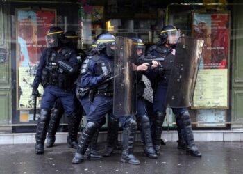 Francia desplegará 10.000 policías ante el partido contra Marruecos.