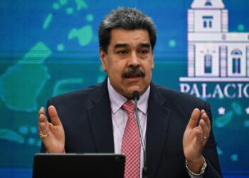 Venezuela y Países Bajos acuerdan iniciar una reapertura de sus fronteras.