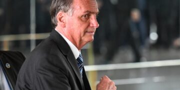 El TSE abre una causa contra Bolsonaro.