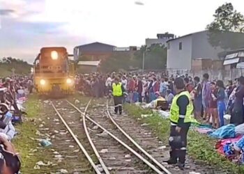 Ferroviaria Oriental anuncia acciones legales por asentamiento de ‘mañaneros’ en los rieles