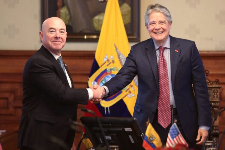 Lasso anuncia que el FMI desembolsará más de 650 millones de euros.